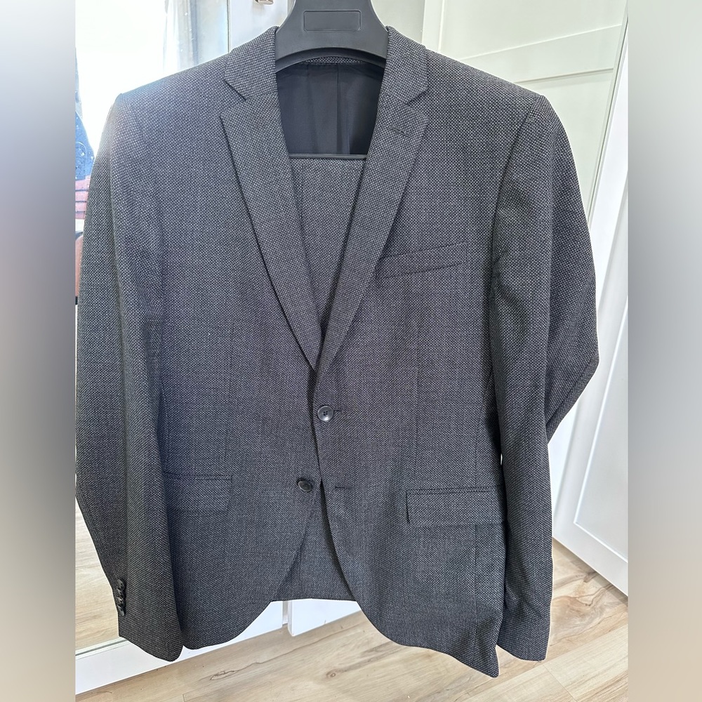 Charcoal grey Hugo Boss full suite
